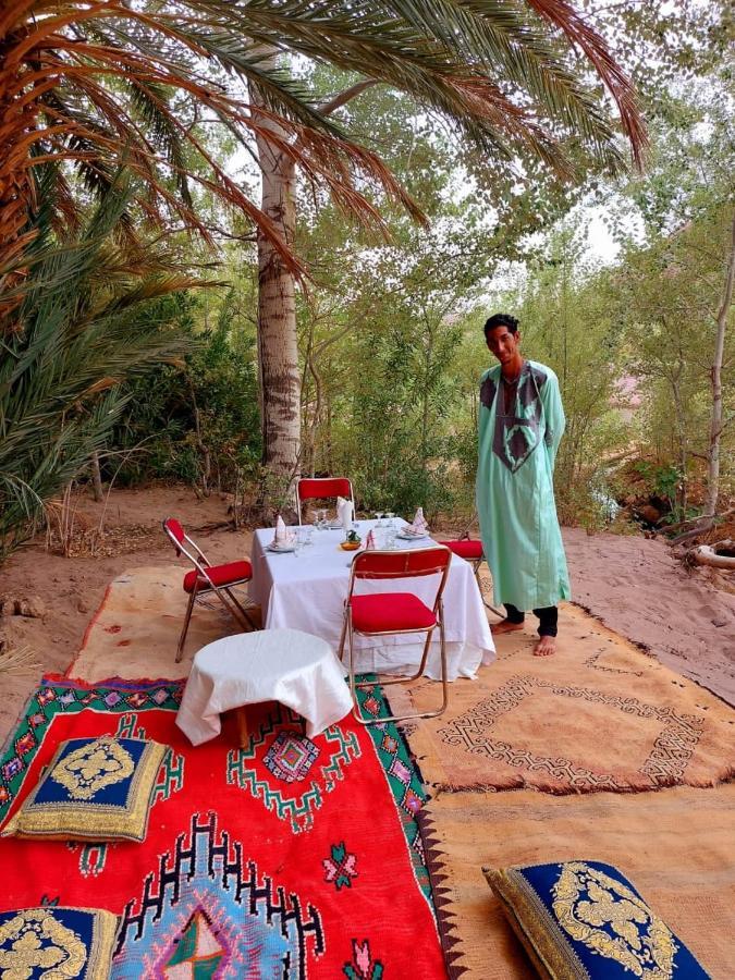 Auberge Restaurant TISSILI  Oasis de Fint Exterior foto