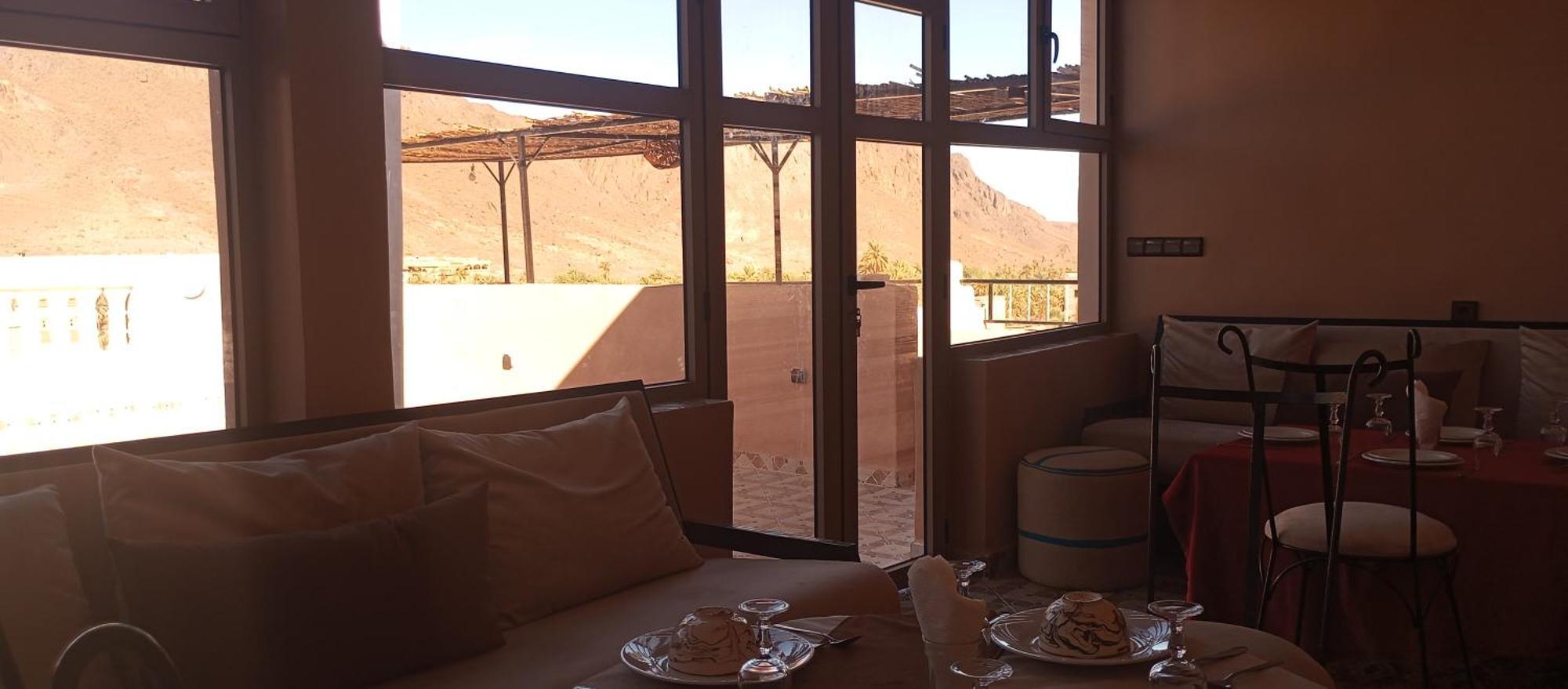 Auberge Restaurant TISSILI  Oasis de Fint Exterior foto